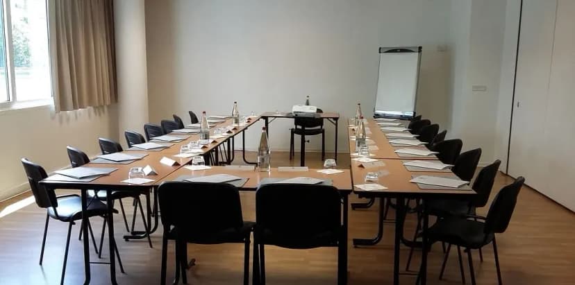 ibis Styles Massy Opéra — photo 1