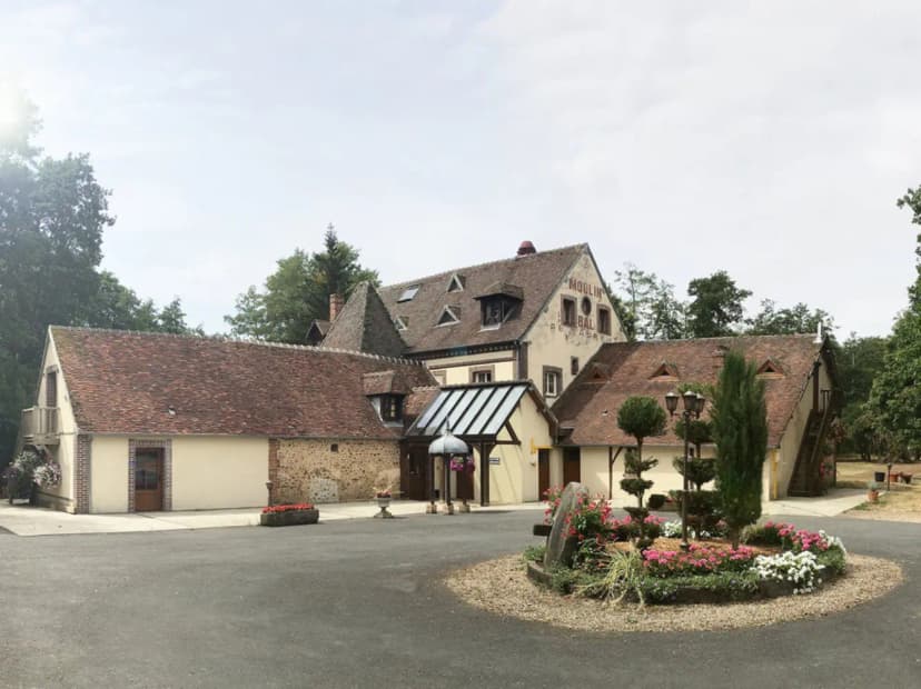 Le Moulin de Balînes Location de salle — photo 1