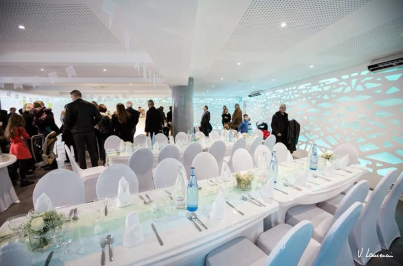 LA SALLE DE RECEPTION — photo 2