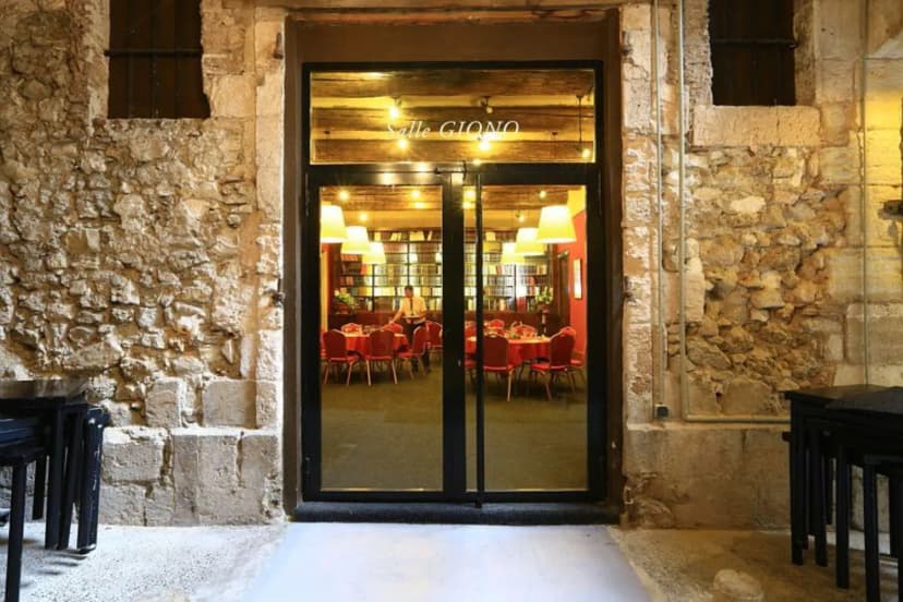 Restaurant Les Arcenaulx Marseille Vieux Port — photo 4