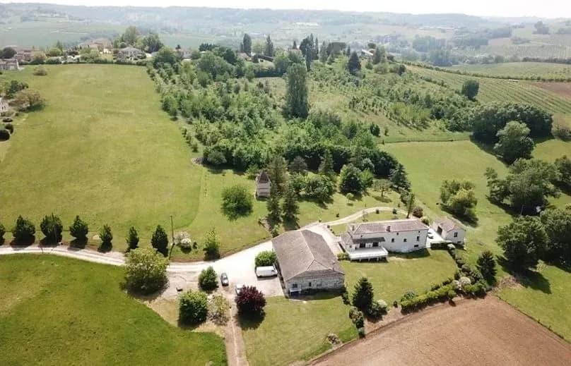 Domaine du petit colombier — photo 1