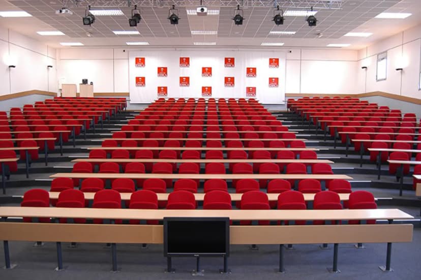 Management School ESSCA — photo 3