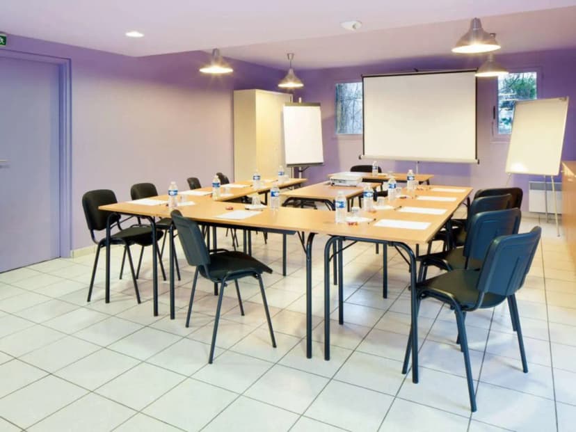 ibis budget Chilly-Mazarin Les Champarts — photo 2