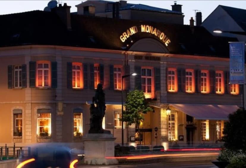 Hotel & Spa Le Grand Monarque Chartres — photo 1