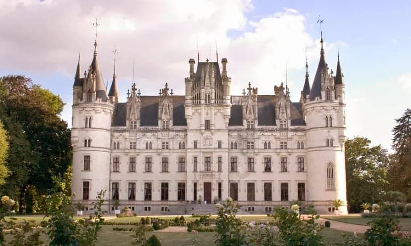 Château de Challain-la-Potherie — photo 2
