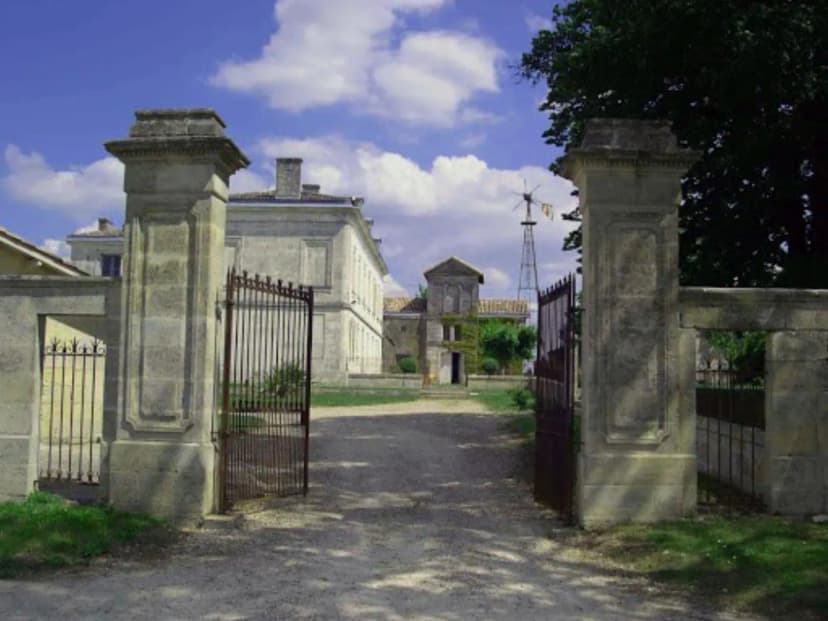 Château Macay — photo 1