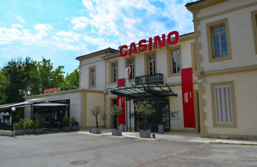 Casino Partouche Greoux-Les-Bains — photo 1