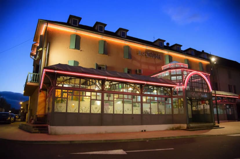 Hôtel Restaurant Le Tivoli — photo 1