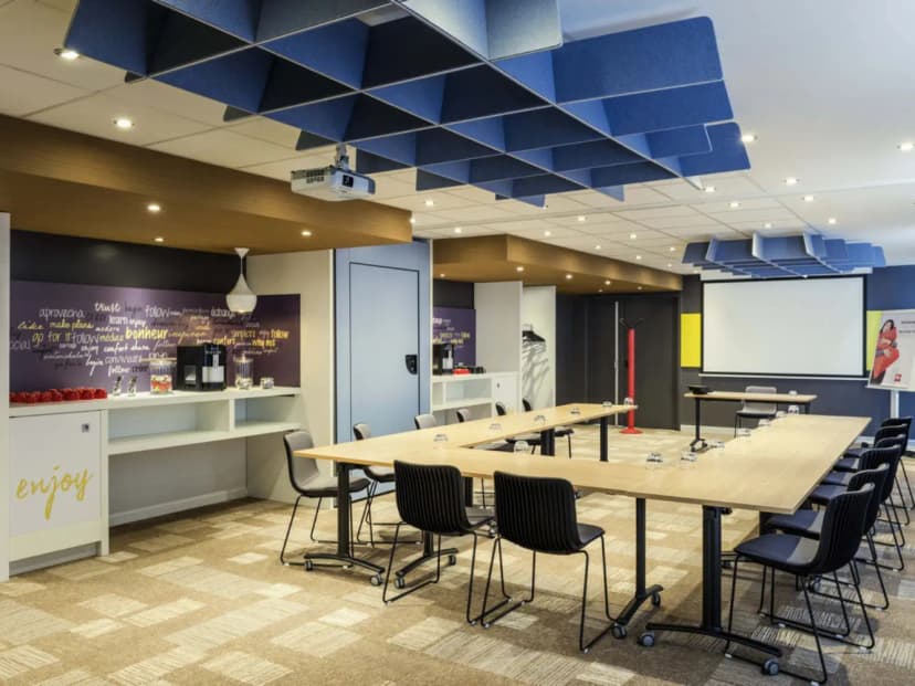 ibis Paris Coeur d'Orly Airport — photo 2
