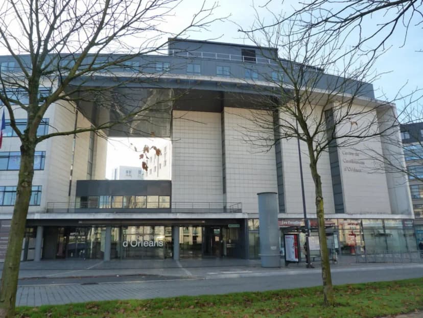 Centre de Conférences — photo 1