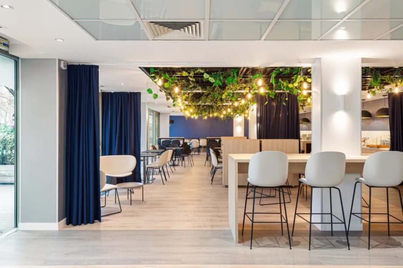 Holiday Inn Express Paris - Canal de la Villette, an IHG Hotel — photo 3