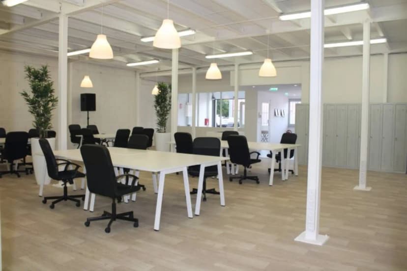 Are You Coworking by Everest Coworking — photo 5