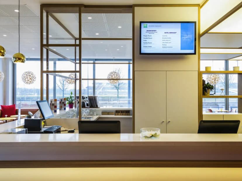 ibis Styles Guyancourt Versailles — photo 3