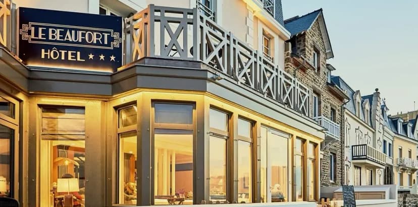 Hôtel "Le Beaufort" Saint Malo — photo 1