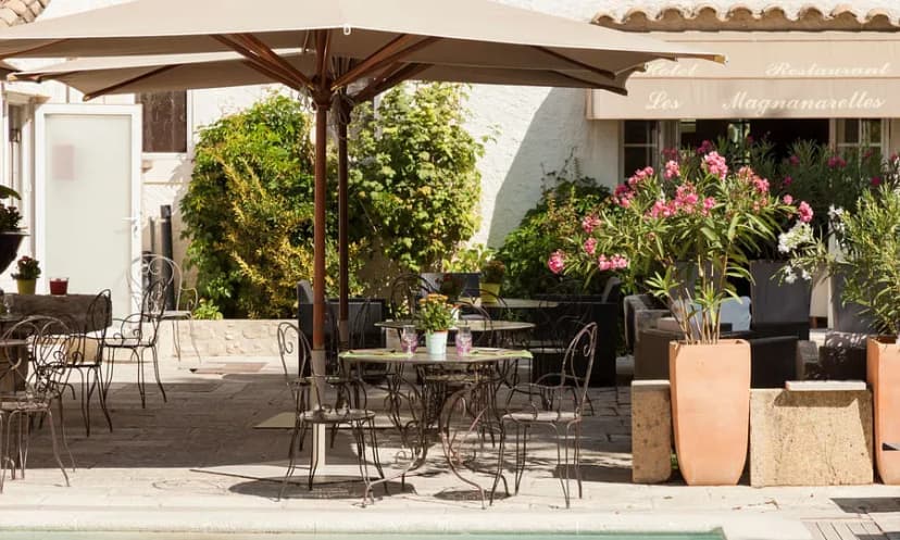 Logis Hôtel les Magnanarelles — photo 1