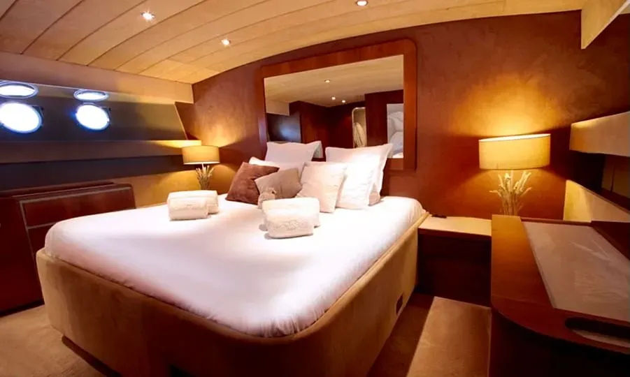 Cyos Yacht — photo 5