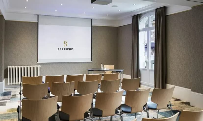 Hotel Barrière Le Normandy Deauville — photo 2