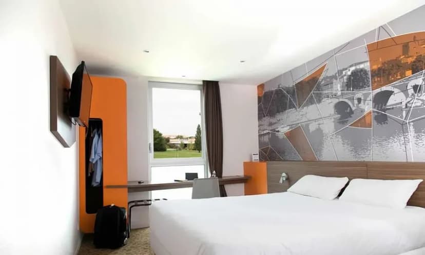 Brit Hotel Toulouse Colomiers – L’Esplanade — photo 5