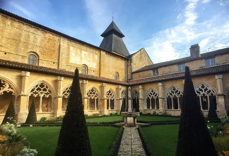 Auberge de Jeunesse HI Cadouin — photo 4