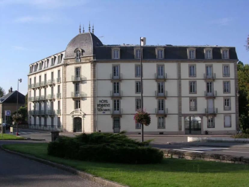 Hôtel CERISE Luxeuil Les Sources — photo 1