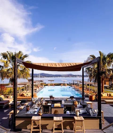 Moloko Saint Tropez — photo 1