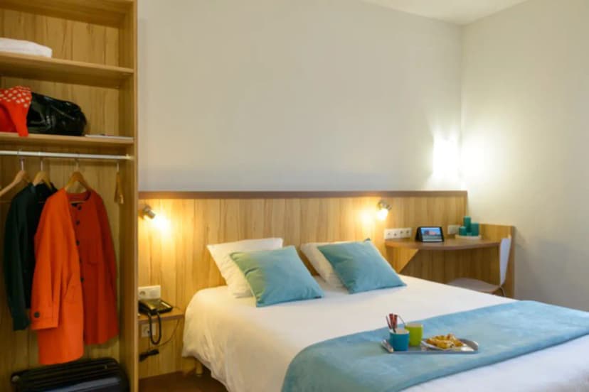 BRIT HOTEL Reims Croix Blandin — photo 4