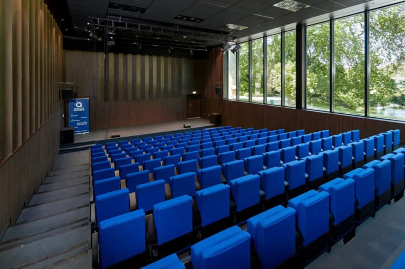 Centre de Congrès Jean Monnier — photo 1