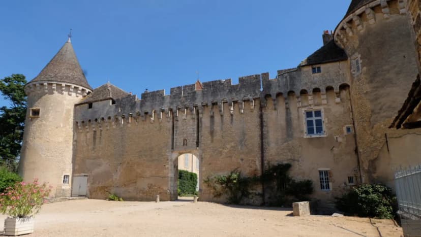 Château de Rully — photo 1