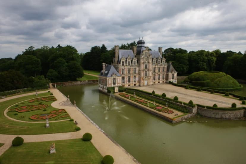 Château de Beaumesnil — photo 1