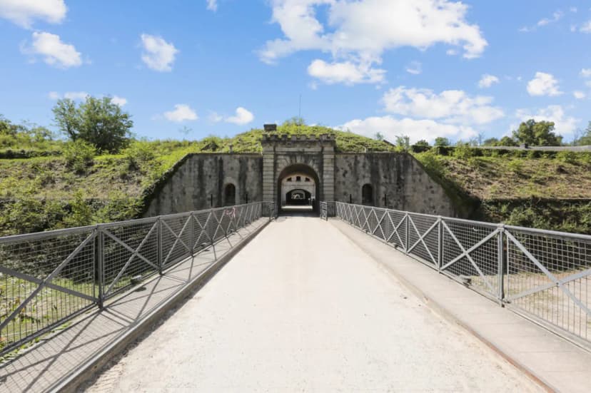 Fort de Feyzin — photo 1