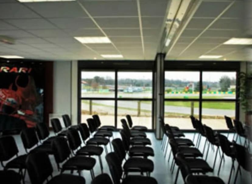 ACTUA Organisation | Karting Lyon - Stage de Pilotage - Accrobranche | Pour Particuliers et Entreprises — photo 5
