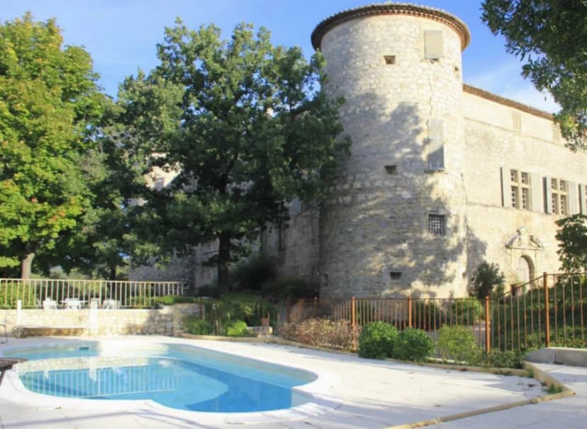 Château de Rousson - Gard — photo 1