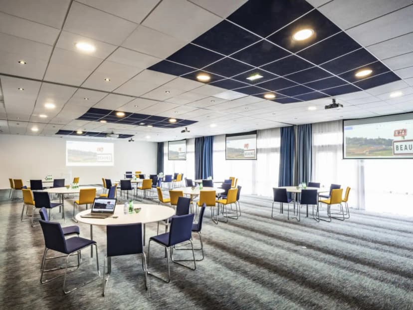 Novotel Beaune — photo 4