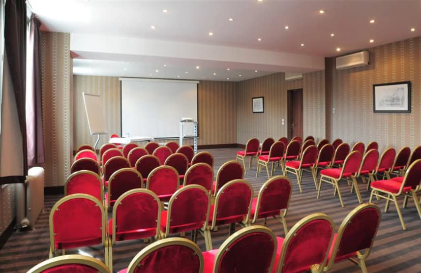 Le Grand Hotel De Tours — photo 2
