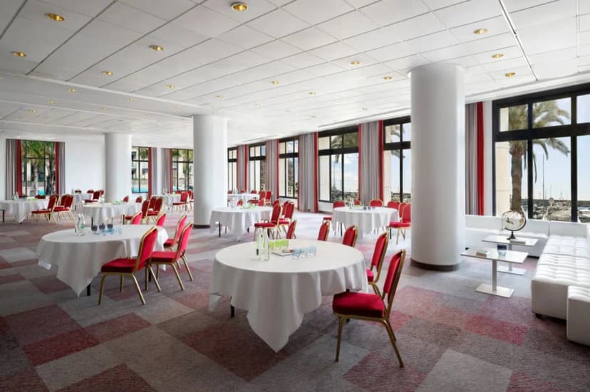 Riviera Marriott Hotel La Porte de Monaco — photo 4