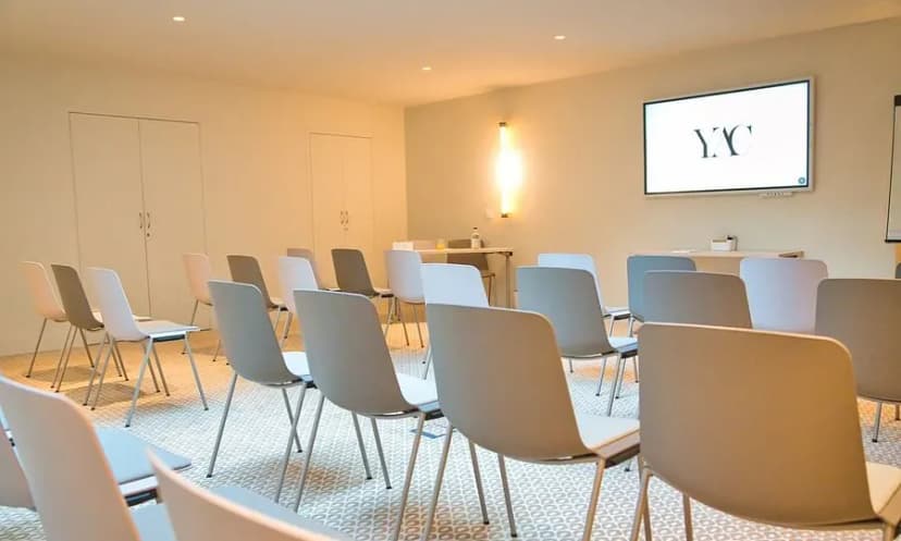 Hotel YAC Paris Clichy, A Member of Radisson Individuals — photo 2