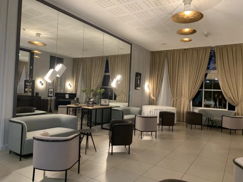 Hôtel Restaurant Lesdiguières — photo 3