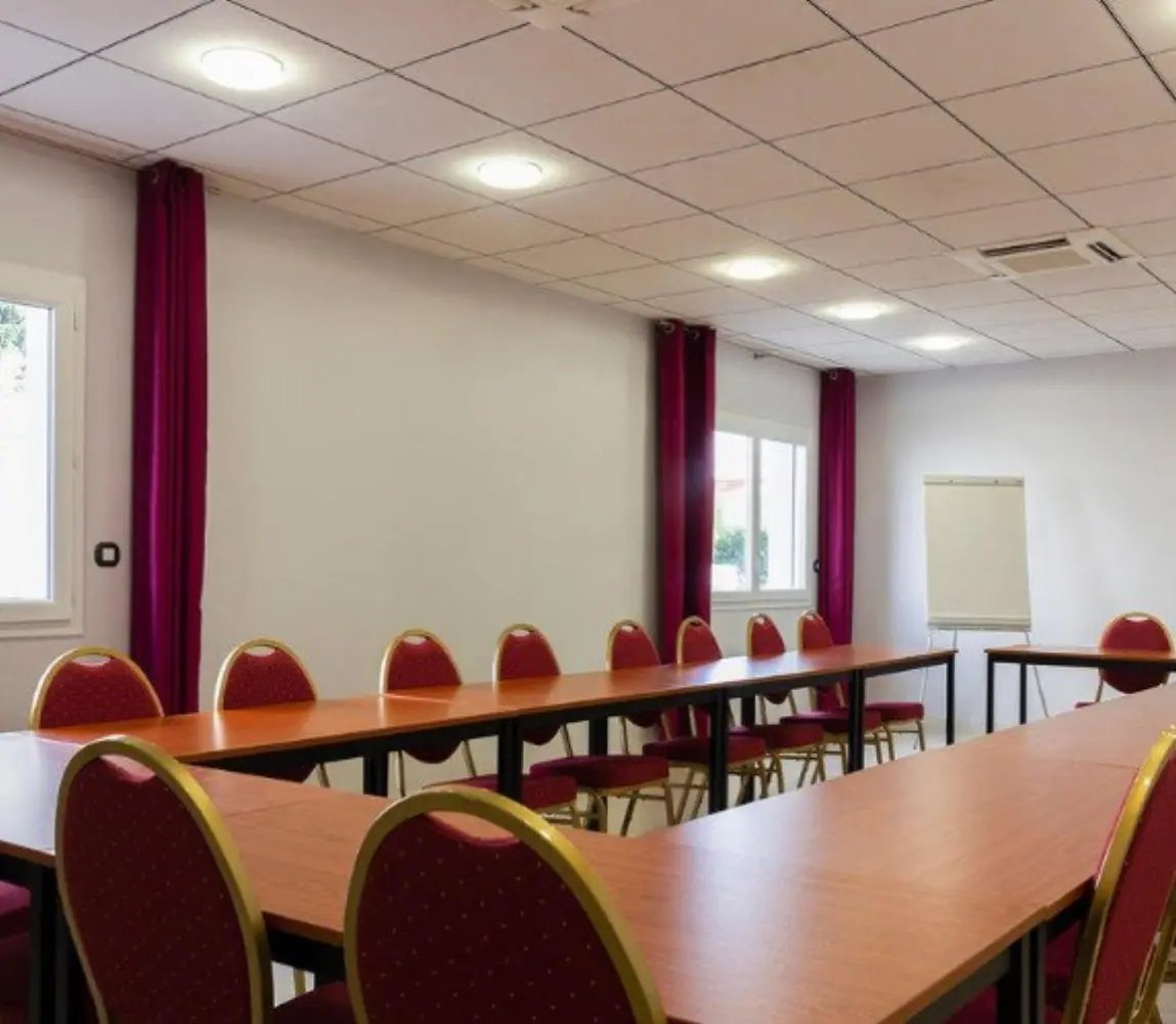 Best Western Hotel & SPA Pau Lescar Aeroport — photo 2