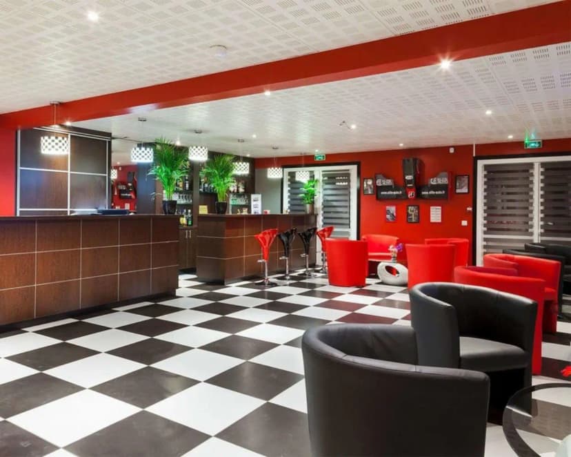 Enzo Hotel Brétigny — photo 3