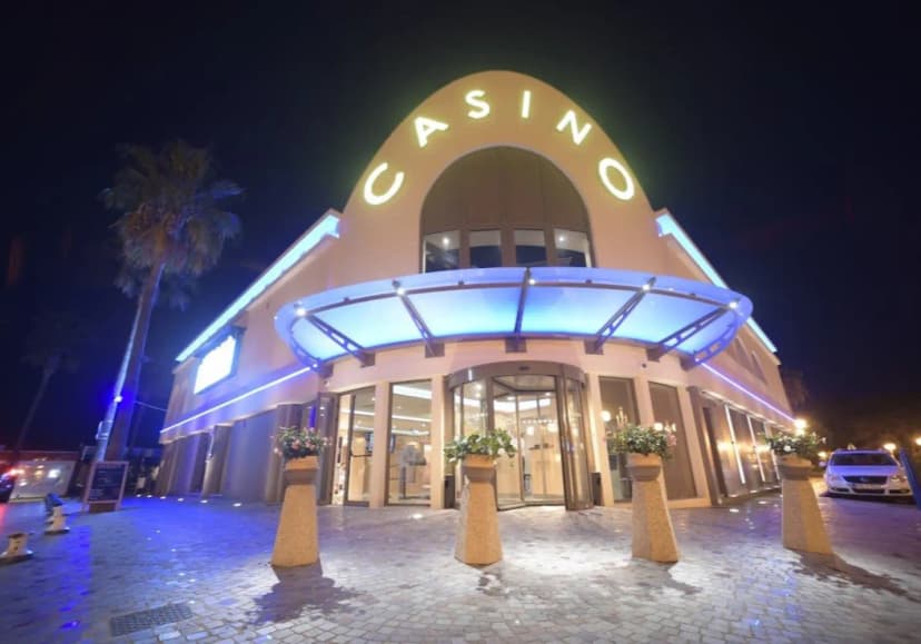 Casino de Cavalaire — photo 1