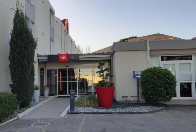 ibis Arles — photo 1