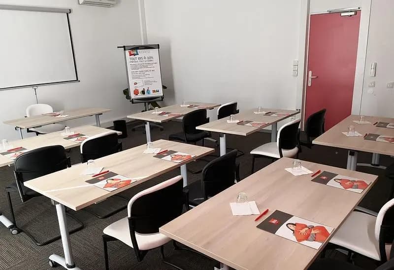 ibis Martigues — photo 2