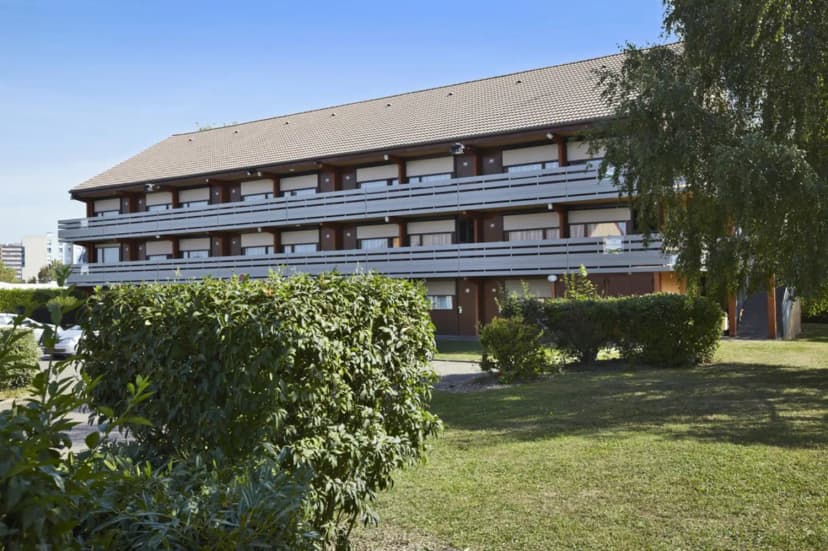 Kyriad Direct Strasbourg West Zénith — photo 1