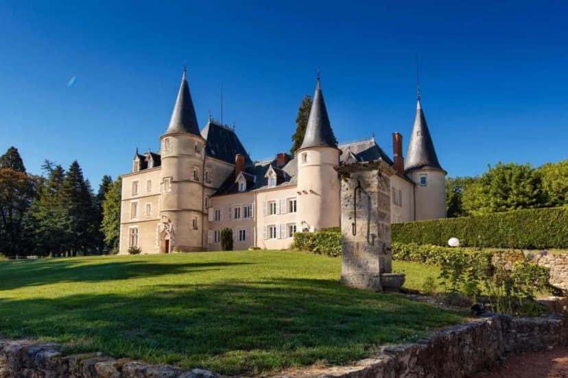 Château de Saint Alyre — photo 1