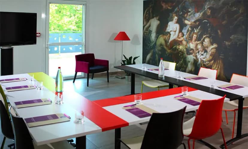 HOTEL THE ORIGINALS NANTES SUD SAINT JAMES (EX INTER-HOTEL) — photo 2