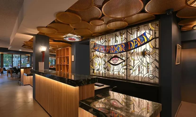 Dali Hotel Perpignan - Restaurant — photo 1