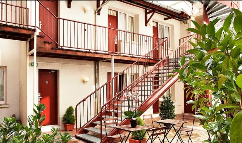 Hôtel de l'Aqueduc — photo 1