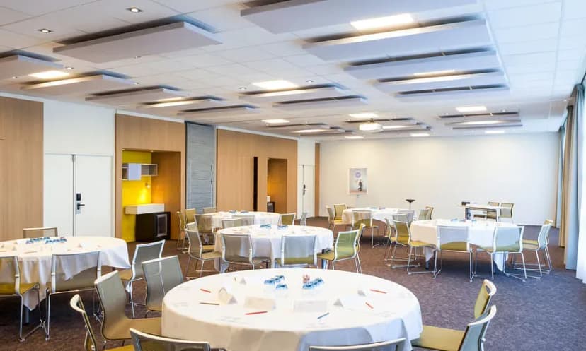 Novotel Saint-Quentin en Yvelines — photo 2