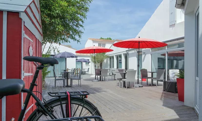 Le Square Hotel St Pierre D'oléron — photo 3