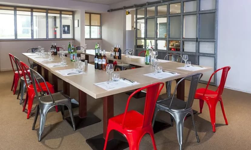 Brit Hotel Toulouse Colomiers – L’Esplanade — photo 2
